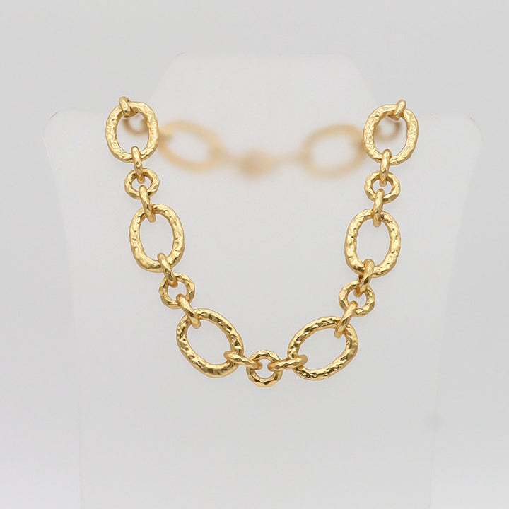 Bold Links Necklace