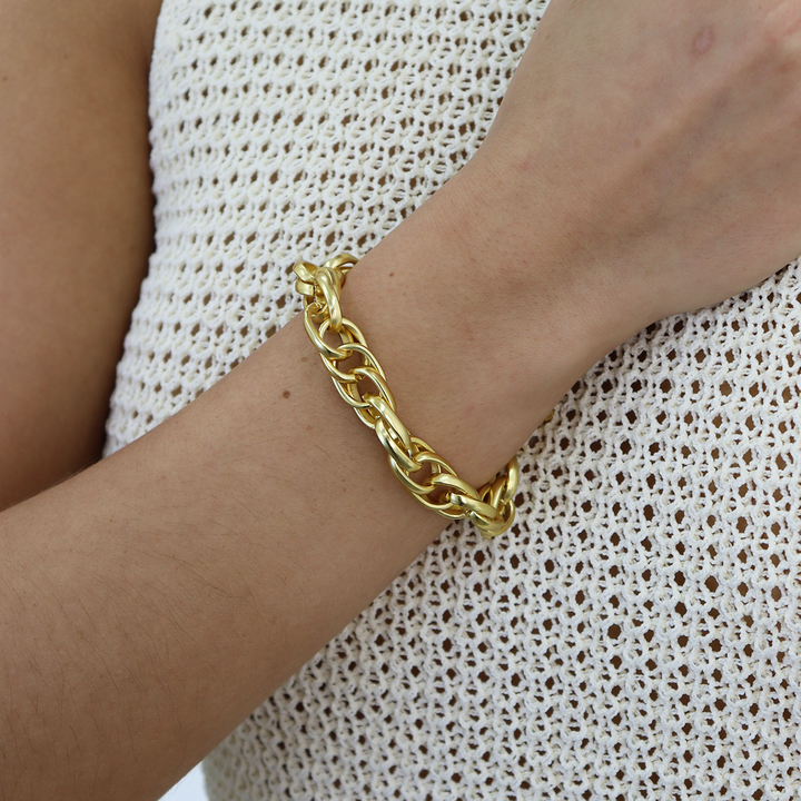 Intertwined Link Bracelet - Karine Sultan