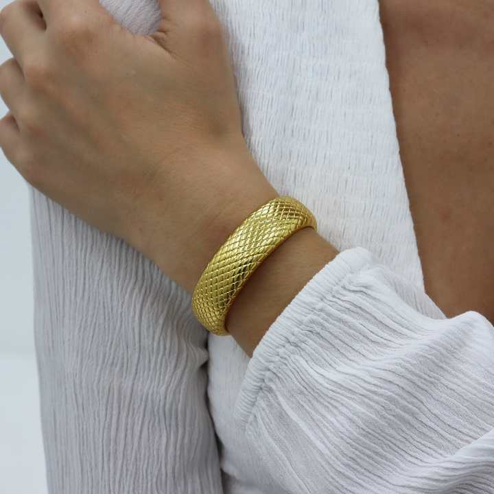 Snake Texture Bangle