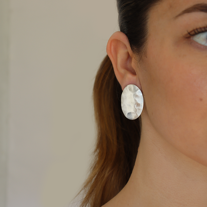 Textured dome clip-on earrings - Karine Sultan
