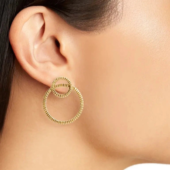 Double circle frontal hoop earrings - Karine Sultan