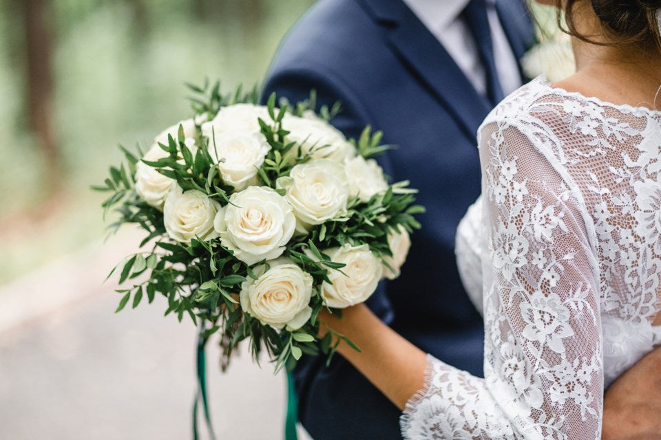 guide to choosing wedding jewelry for brides