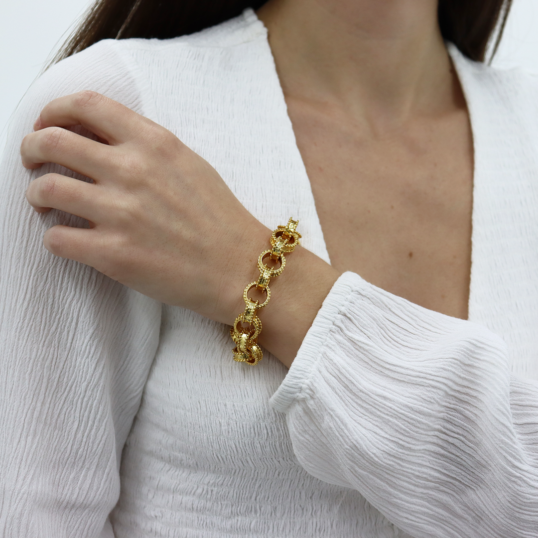 Dotty Links Bracelet