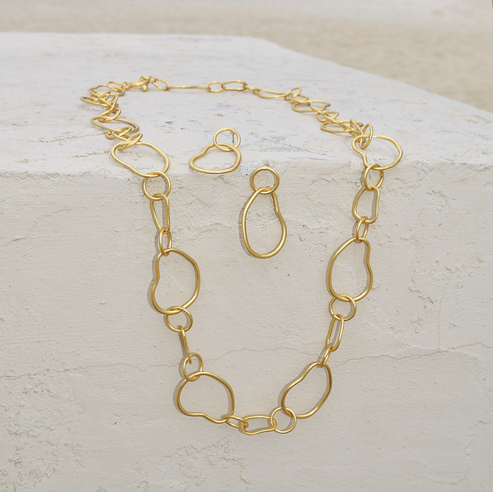 Organic link necklace