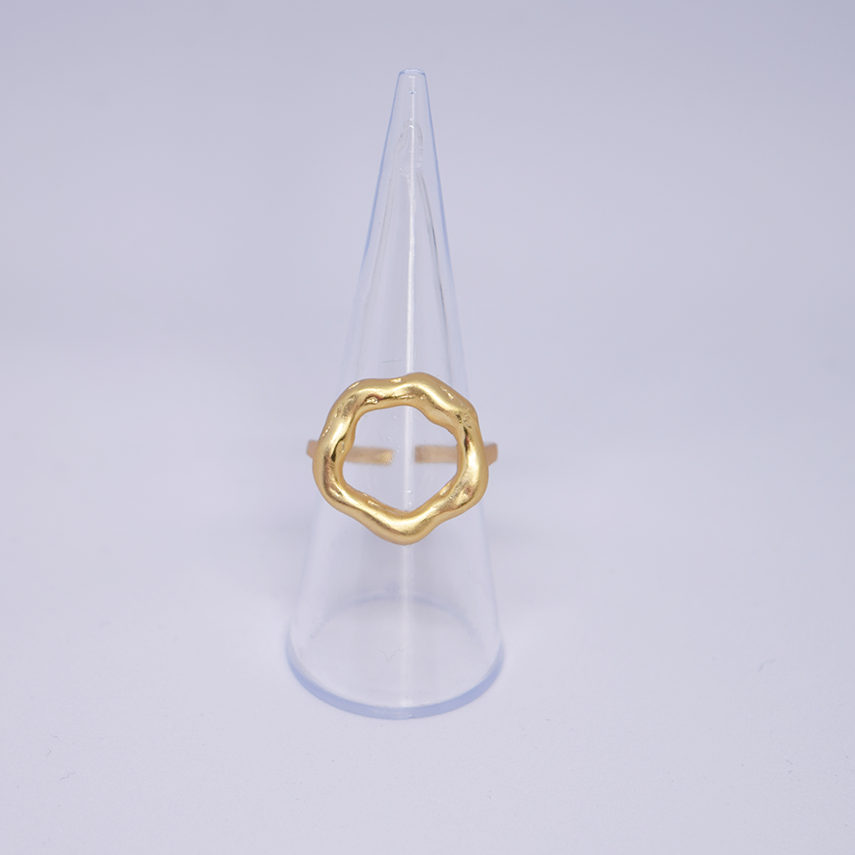 Organic circle ring