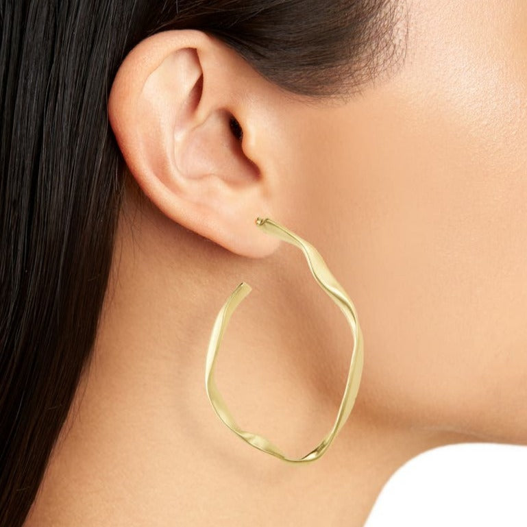 Irregular hoop