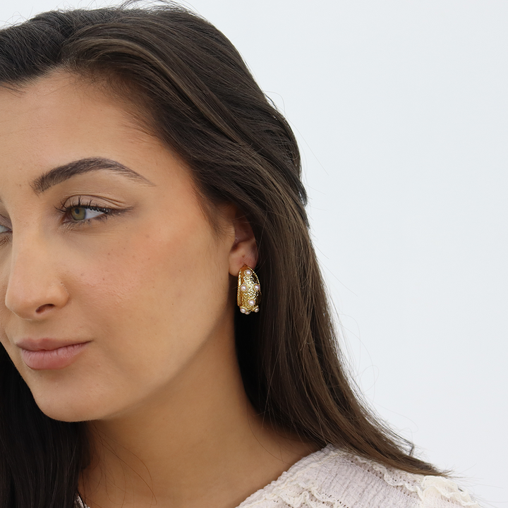 Mademoiselle Hoops