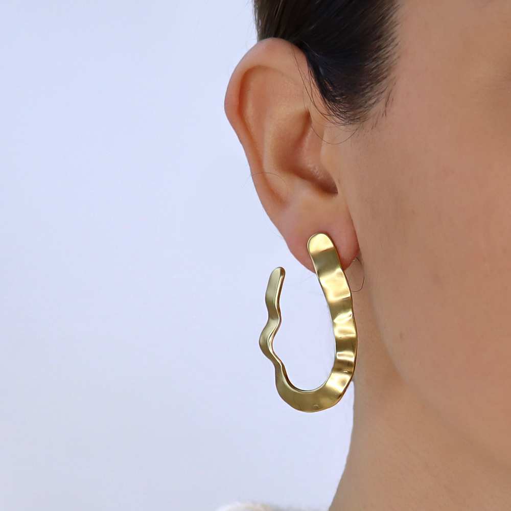 Free form frontal hoop earrings - Karine Sultan