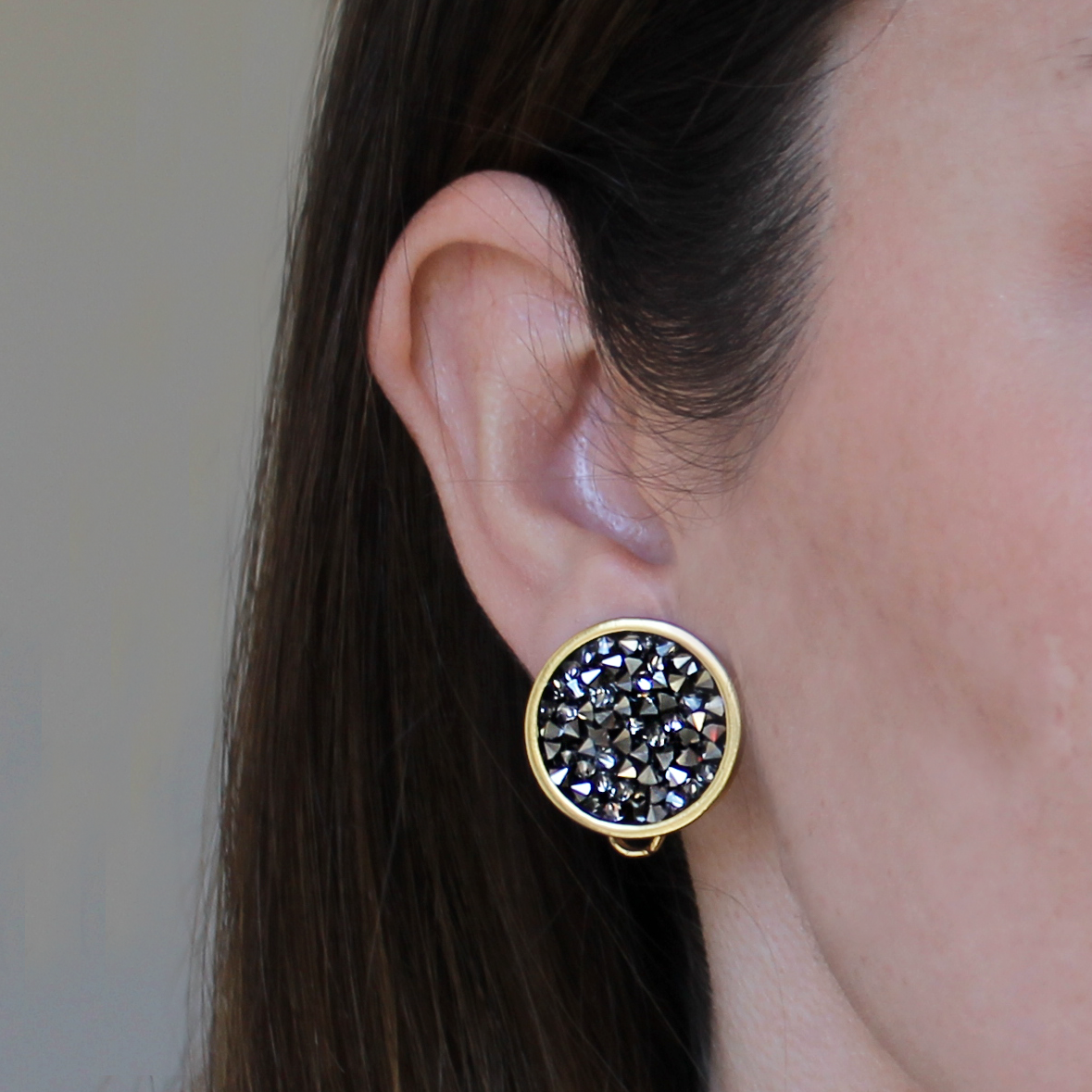 Crystal cluster clip-on earrings - Karine Sultan