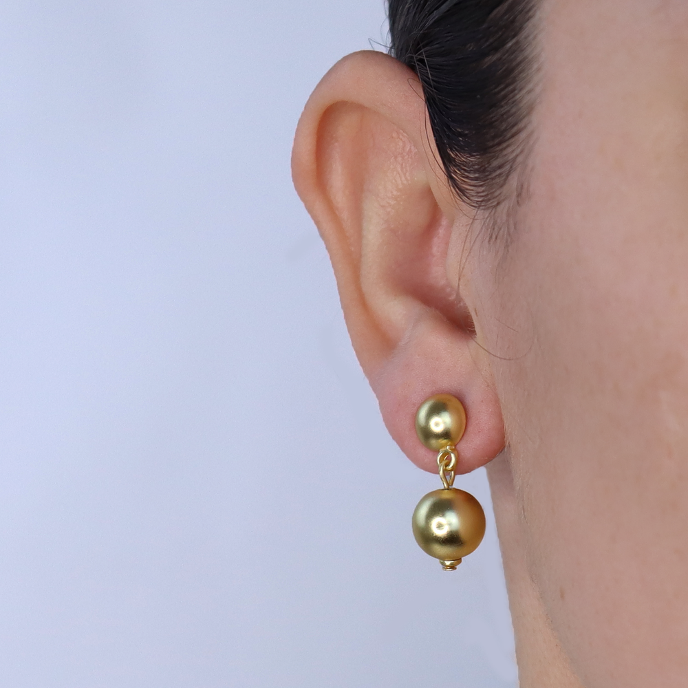 Metal bead dangle earrings - Karine Sultan