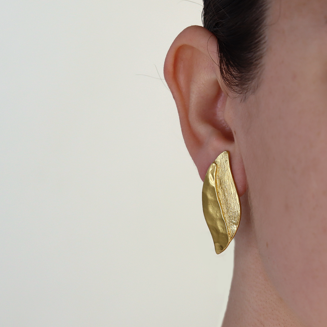 Leaf clip-on earrings