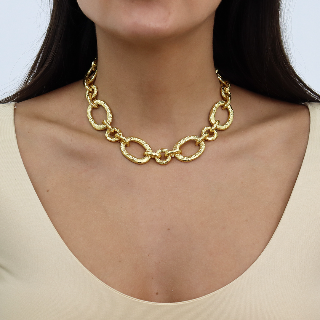 Bold Links Necklace