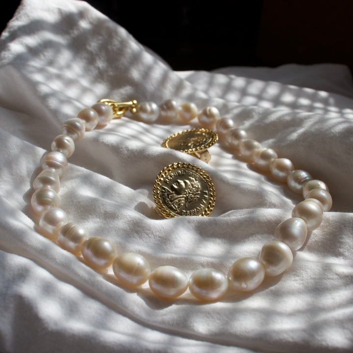Madame Pearl Necklace - Karine Sultan