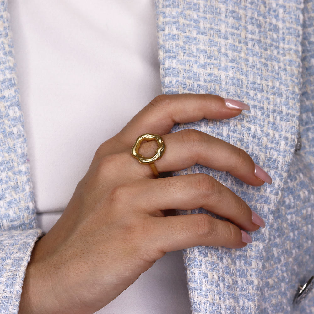 Organic Circle Ring - Karine Sultan