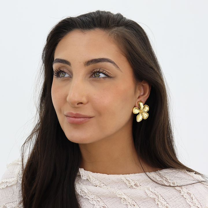Periwinkle Clip Earrings - Karine Sultan