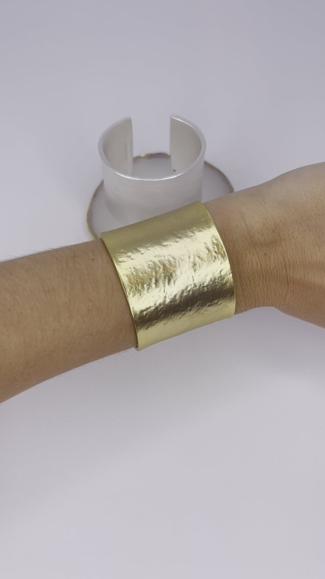 Textured cuff