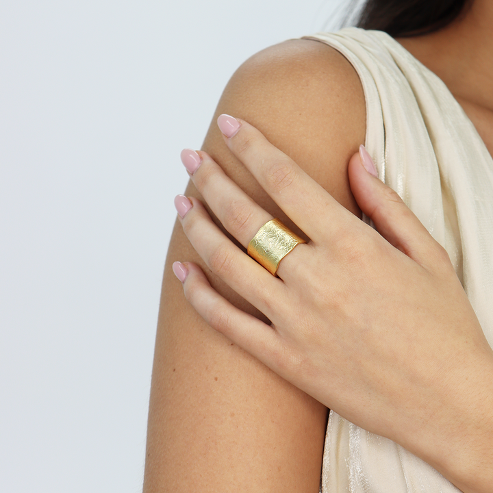 Polished Cigar Band Ring
