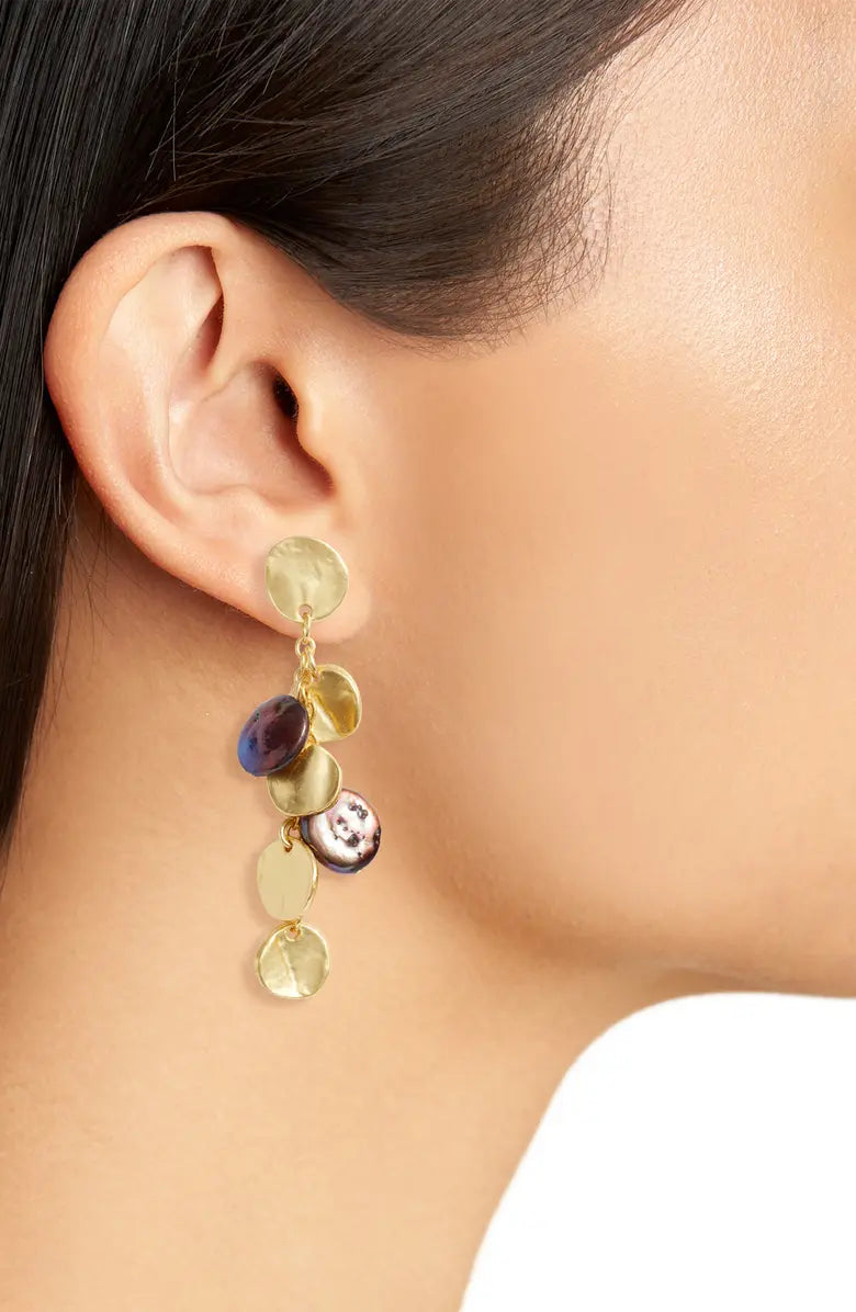 Coin and peacock pearl chandelier earrings - Karine Sultan