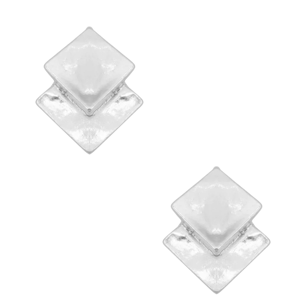 Overlap square stud earrings - Karine Sultan