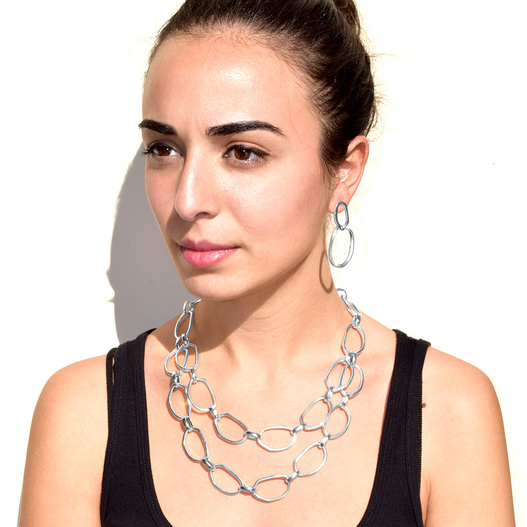 Cut Out Pendant Earring - Karine Sultan Official Website