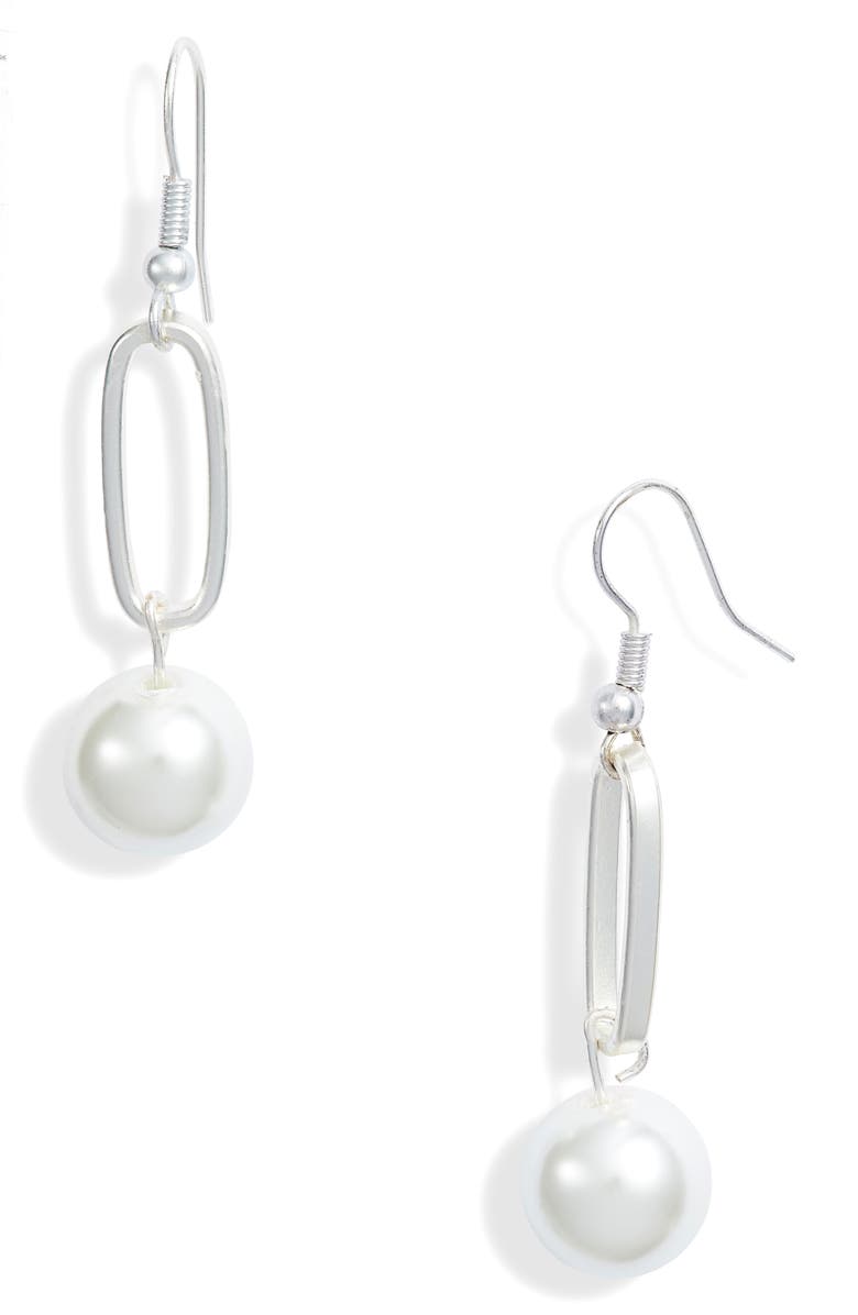 Elongated drop pearl pendant earrings - Karine Sultan