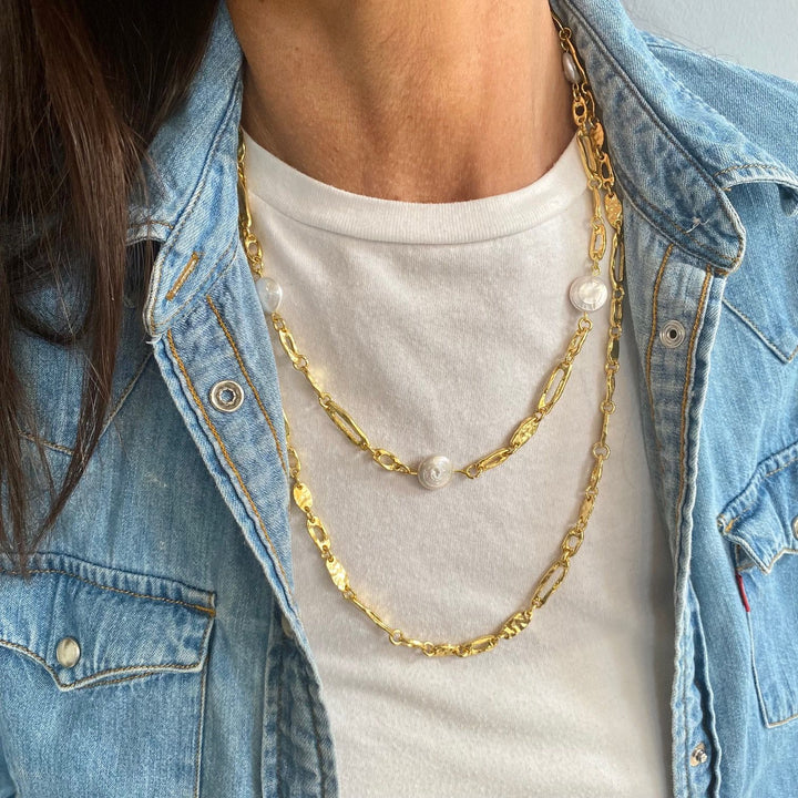 Mixed media link and flat pearl layered necklace - Karine Sultan