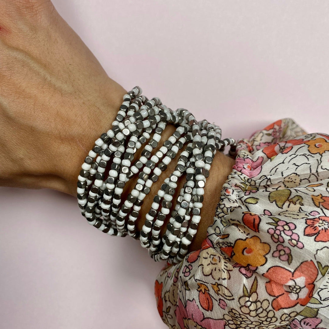 Mixed metal beaded bracelet set - Karine Sultan