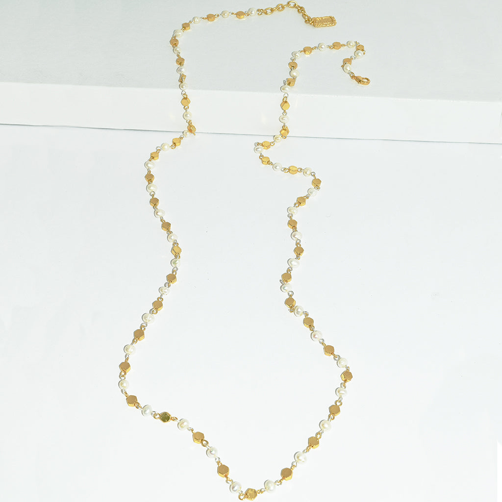 Pearl and confetti station necklace