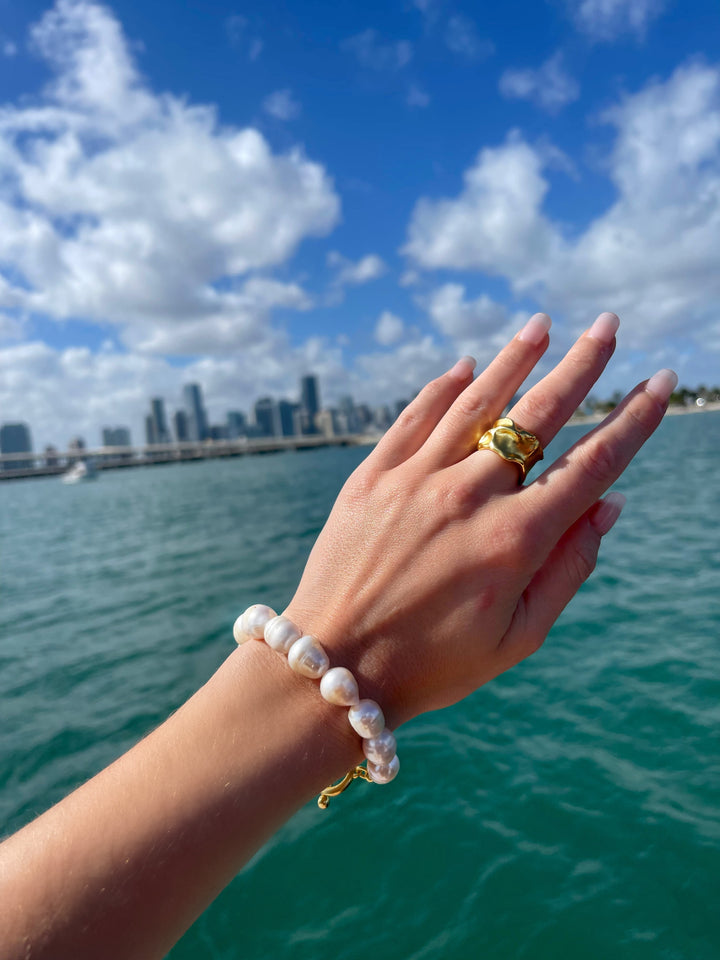 Madame Pearl Bracelet - Karine Sultan