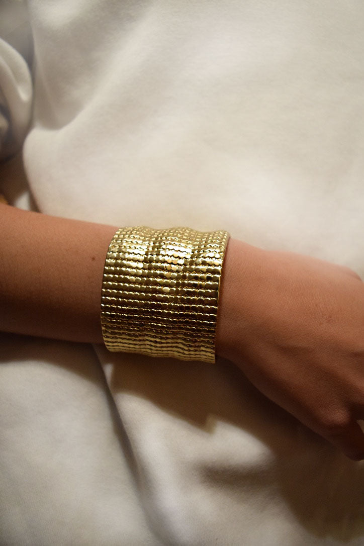 Chainmail cuff
